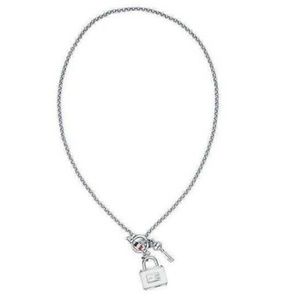 Tommy Hilfiger Lock and Key Necklace Gold!